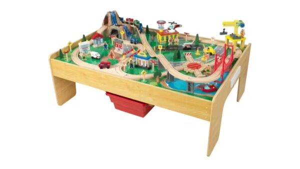 Adventure Town Railways set and table